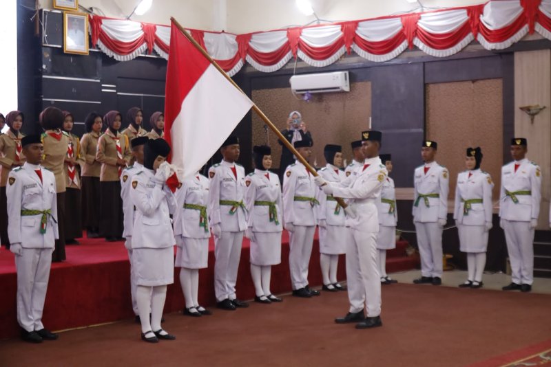 Berita eksklusif tentang Karimun dan perkembangannya saat ini.