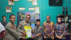 Dokumentasi yang menggambarkan perkembangan Lahat.