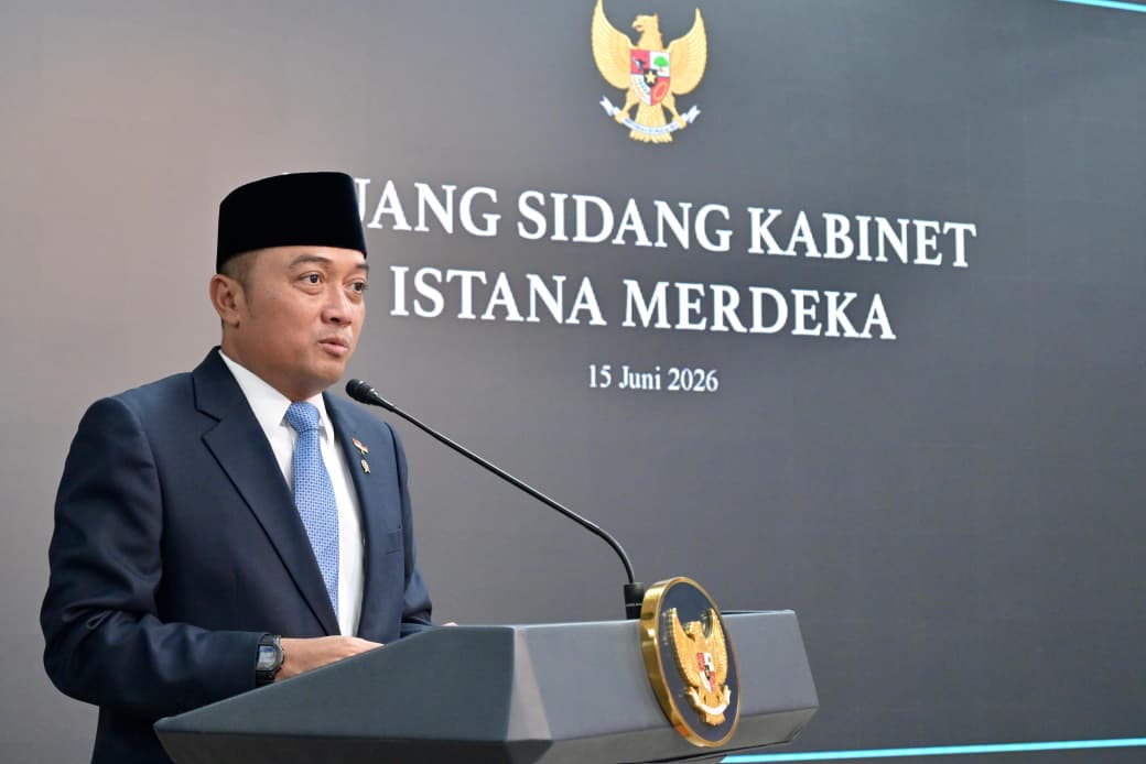 Ilustrasi yang membantu memahami konteks Antusiasme masyarakat.