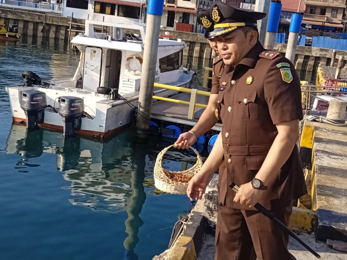 Dokumentasi visual dari perkembangan isu Anambas.