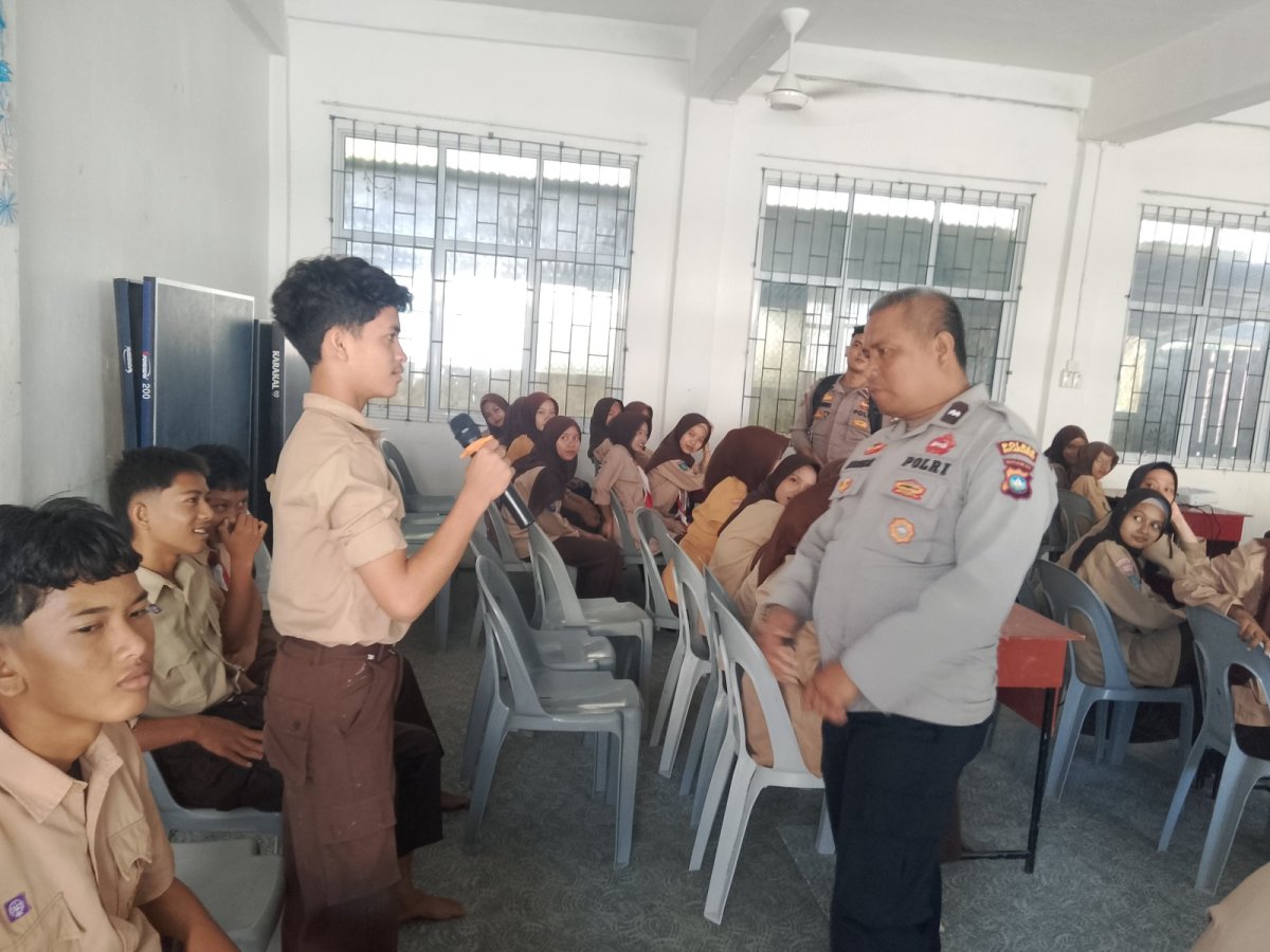 Gambar yang memperlihatkan kondisi lapangan Anambas.