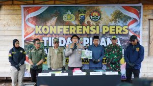 Infografis terkini yang menjelaskan fenomena Karimun dengan detail.