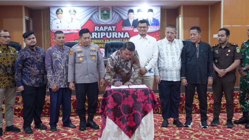 Foto yang merekam kejadian terkait Solok.