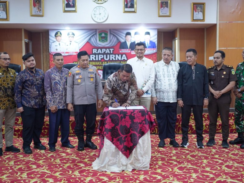 Foto yang merekam kejadian terkait Solok.