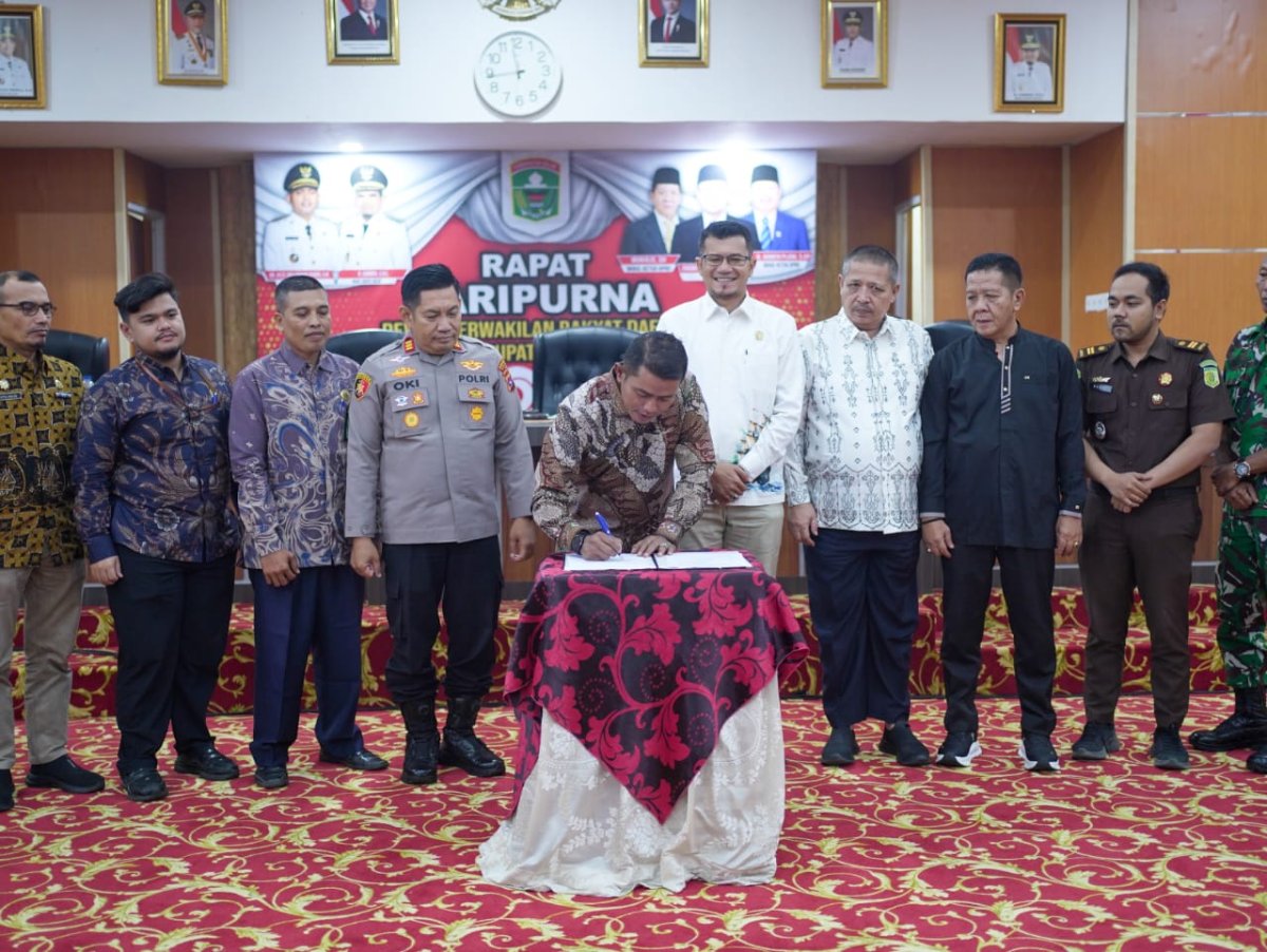 Foto yang merekam kejadian terkait Solok.