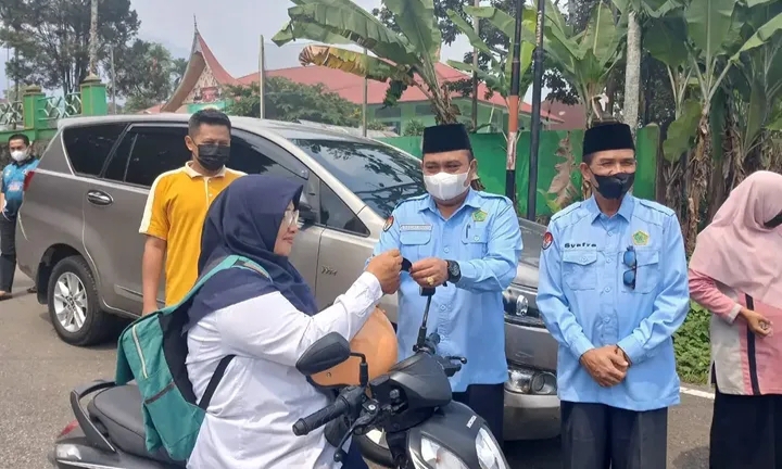 Foto eksklusif yang menyoroti sisi lain dari kisah Solok Selatan.