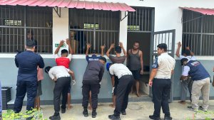 Gambar eksklusif yang memperlihatkan kejadian penting terkait Karimun.