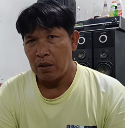 Foto eksklusif dari peristiwa yang berkaitan dengan Padang.