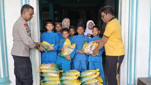 Visualisasi peristiwa penting dalam laporan mendalam tentang Batam.